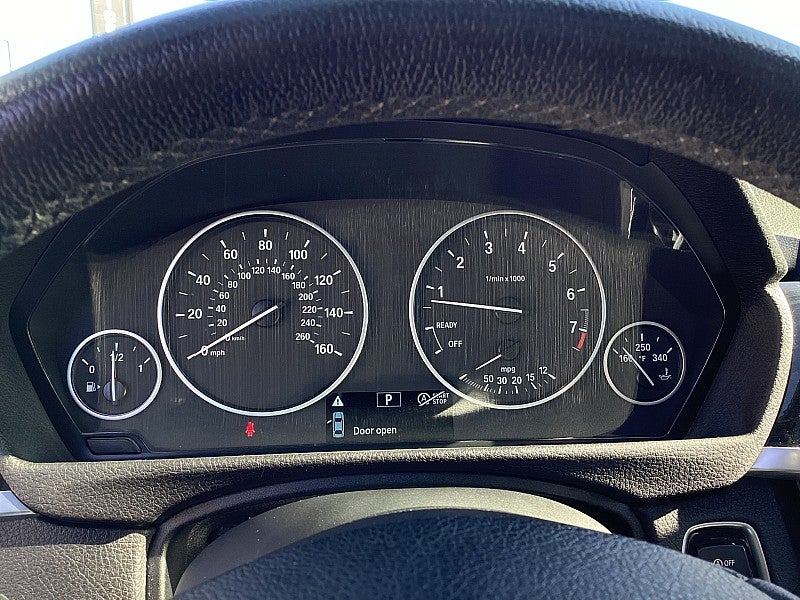 2017 BMW 3 Series 320i