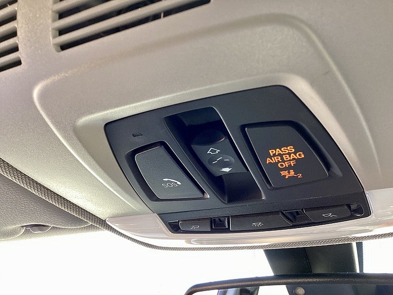 2017 BMW 3 Series 320i