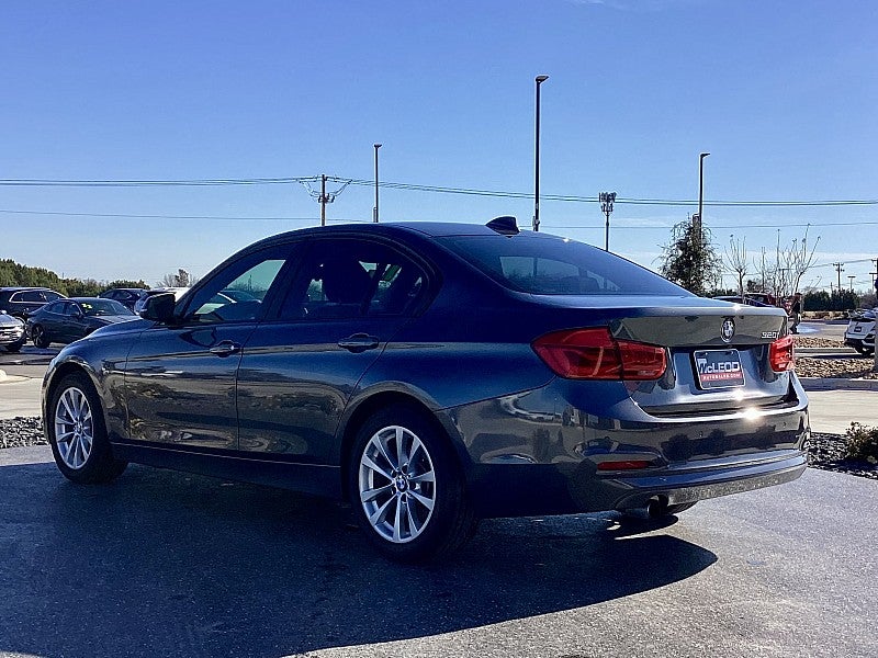 2017 BMW 3 Series 320i