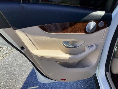 2019 Mercedes-Benz GLC-Class GLC 300