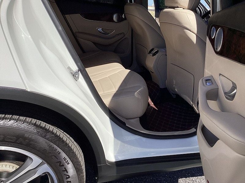 2019 Mercedes-Benz GLC-Class GLC 300