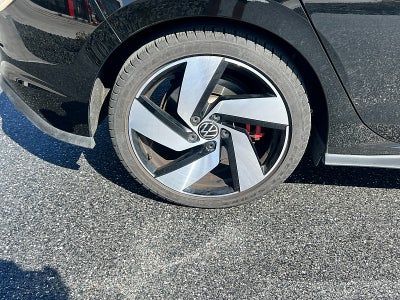 2024 Volkswagen Golf GTI S