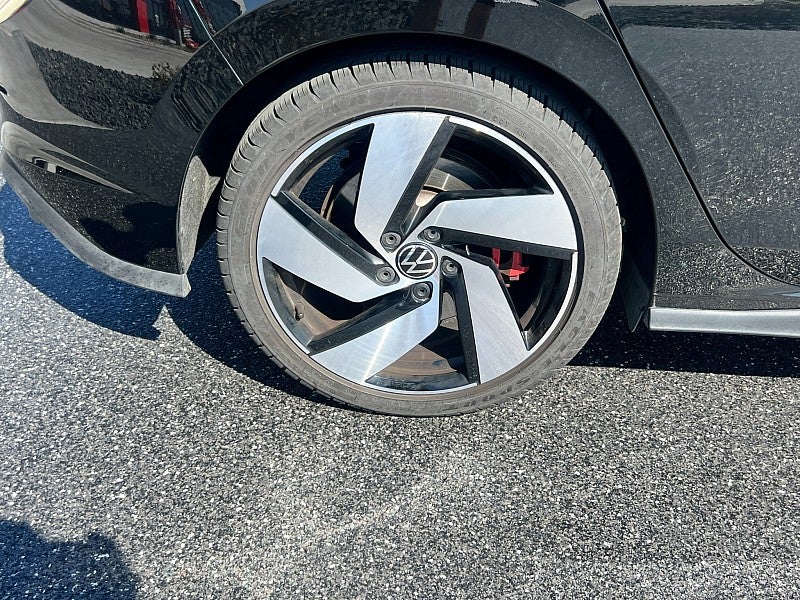 2024 Volkswagen Golf GTI S