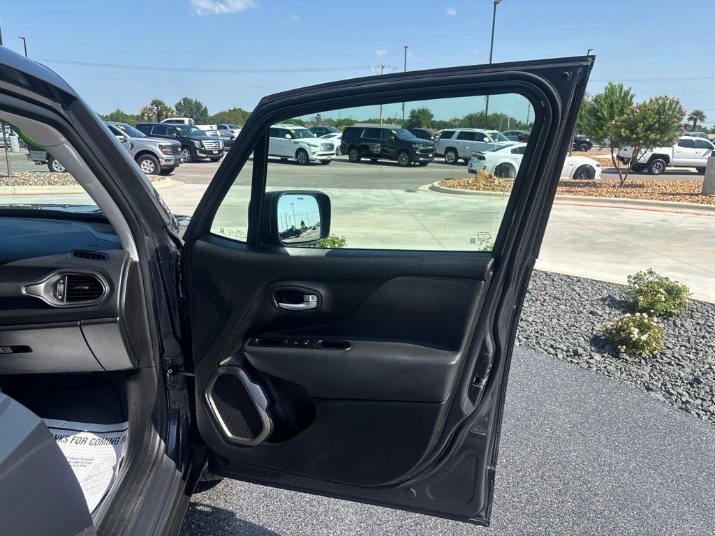 2023 Jeep Renegade Latitude